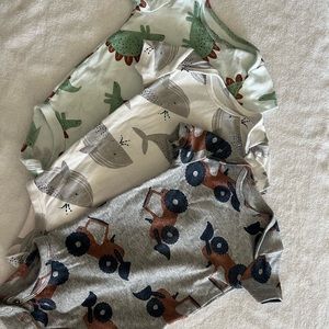 Set of Carters Infant Onesies 9m